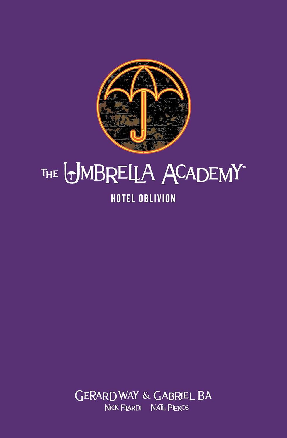 UMBRELLA ACADEMY LIBRARY EDITION VOL 03: HOTEL OBLIVION